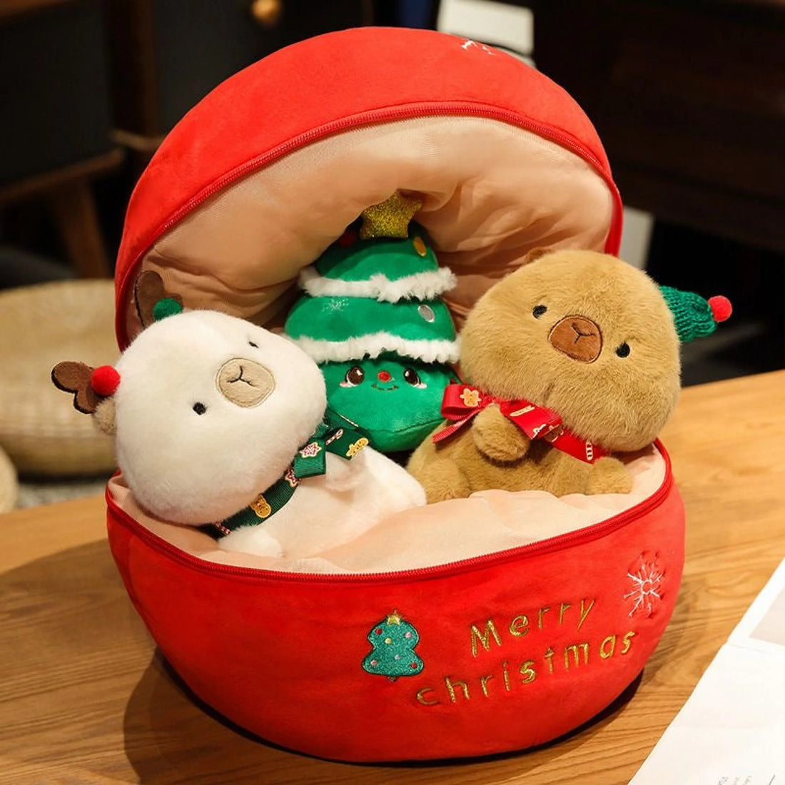 Christmas Red Apple Plushies With Capybara Trees 30Cm Apple + Brown&amp;Brown Capybara + Christmas 玩偶